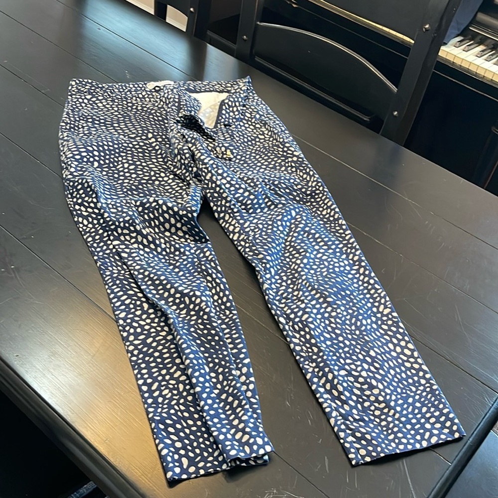 GAP women’s slim cropped navy patterned pants; 8 stretch; smoke & per free home